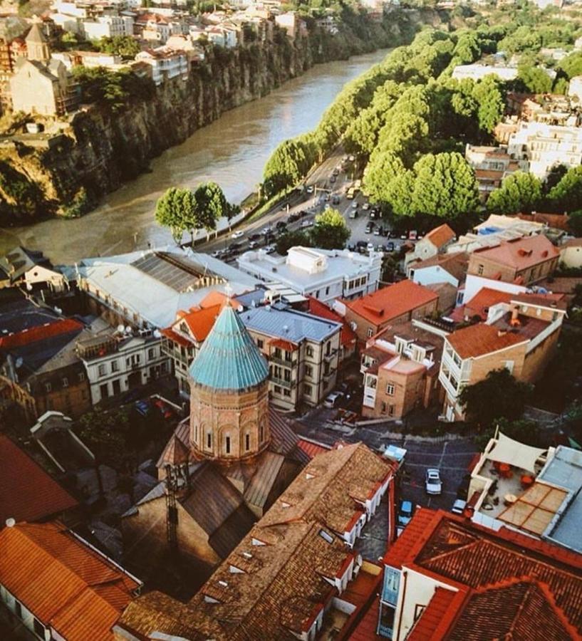 Q&B House Hotel Tbilisi Buitenkant foto
